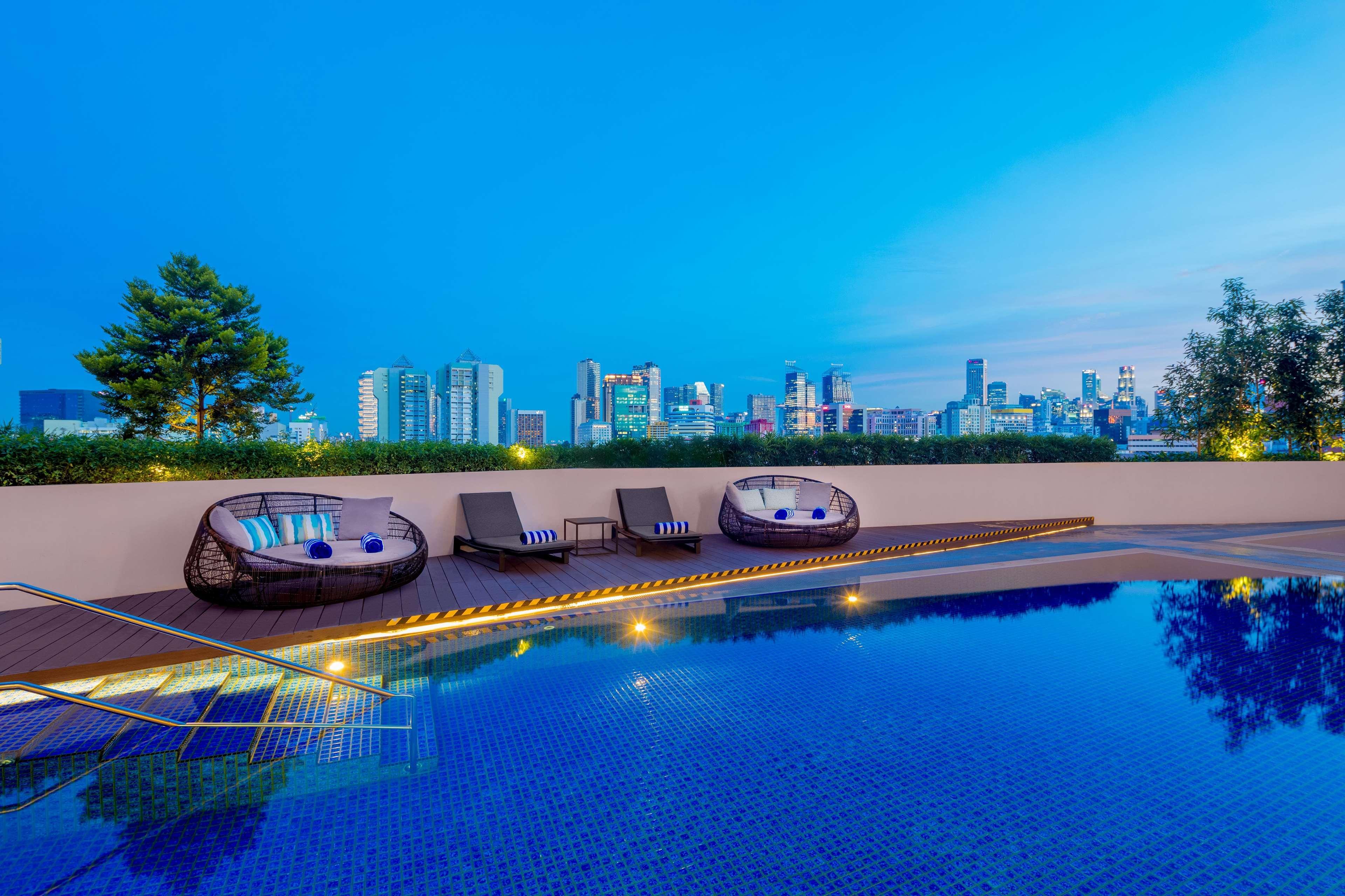 Hilton Garden Inn Singapore Serangoon Exterior photo